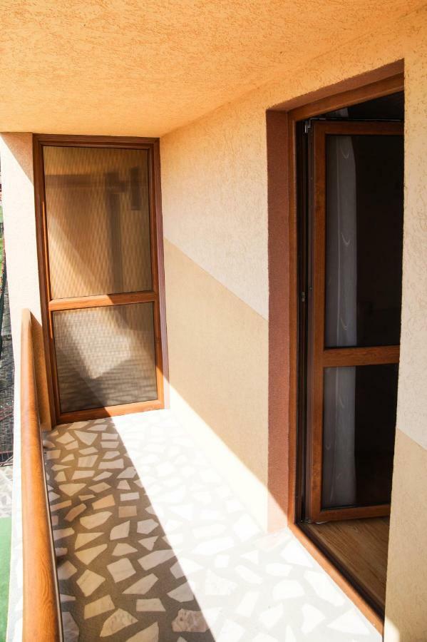 Pensiunea Nicol Hotel Valea Iasului Екстериор снимка