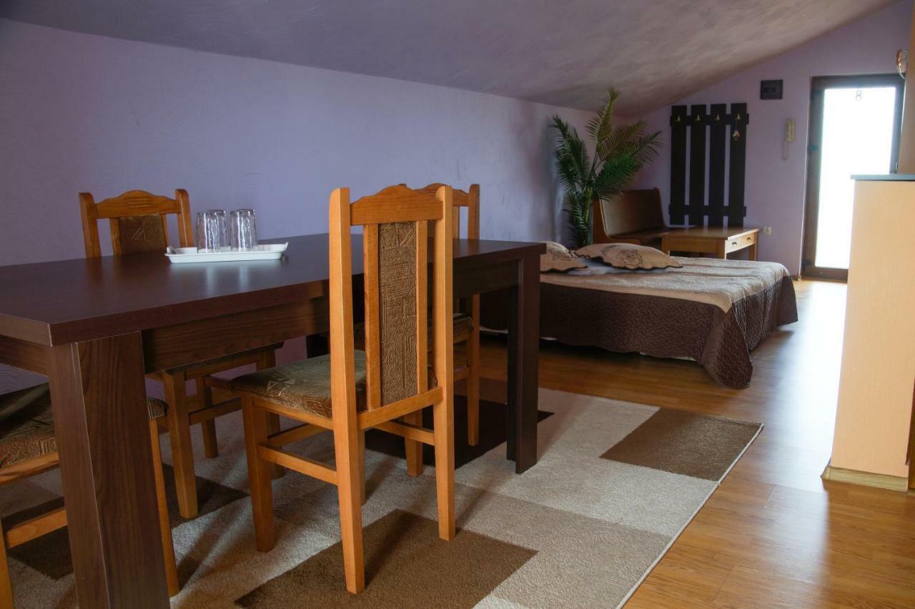 Pensiunea Nicol Hotel Valea Iasului Екстериор снимка