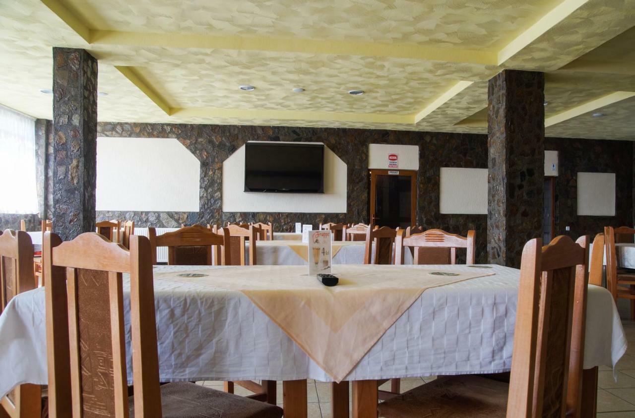 Pensiunea Nicol Hotel Valea Iasului Екстериор снимка